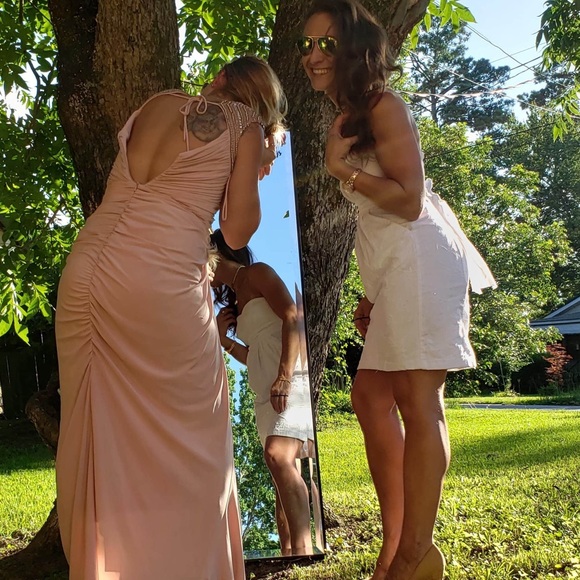 Meet your Posh Ambassador , Tori - Picture 6 of 15